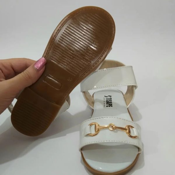 صندل دخترانه ورنی - Image 2