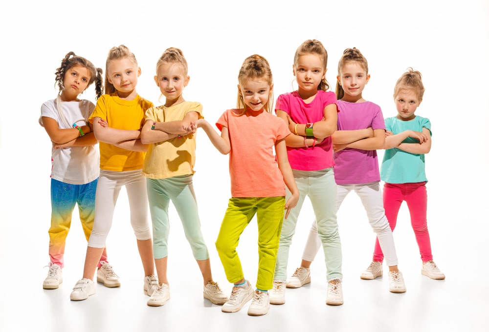 آموزش ترکیب رنگ لباس بچه ها