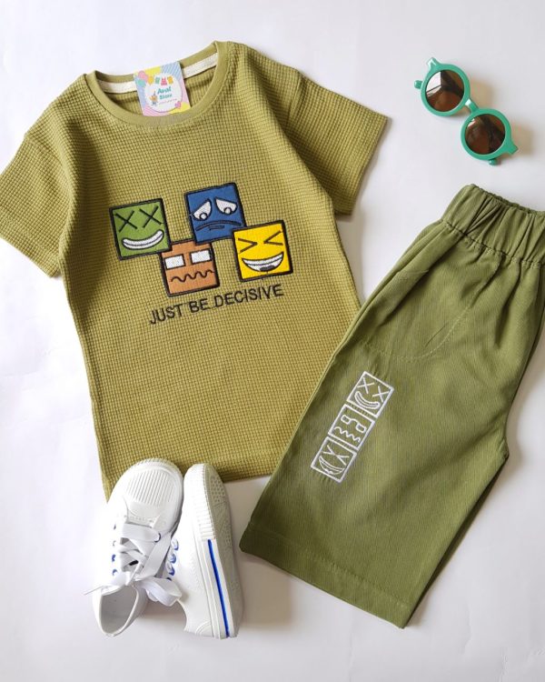 ست بیسکوییتی با شلوارک لی رنگی - Image 5