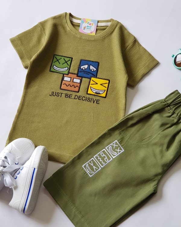 ست بیسکوییتی با شلوارک لی رنگی - Image 8