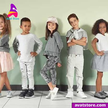 نحوه خرید لباس مناسب برای کودک لاغر