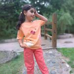 ست دخترانه تی شرت شلوار کتان گربه - Image 5